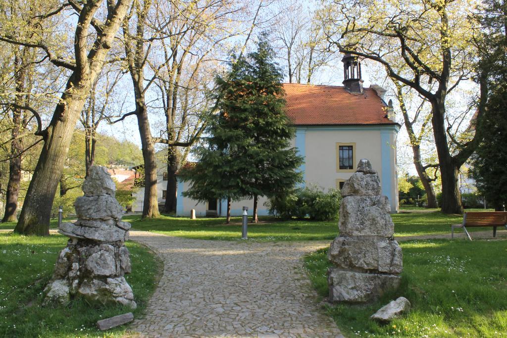 U Parku Hotell Český Krumlov Exteriör bild